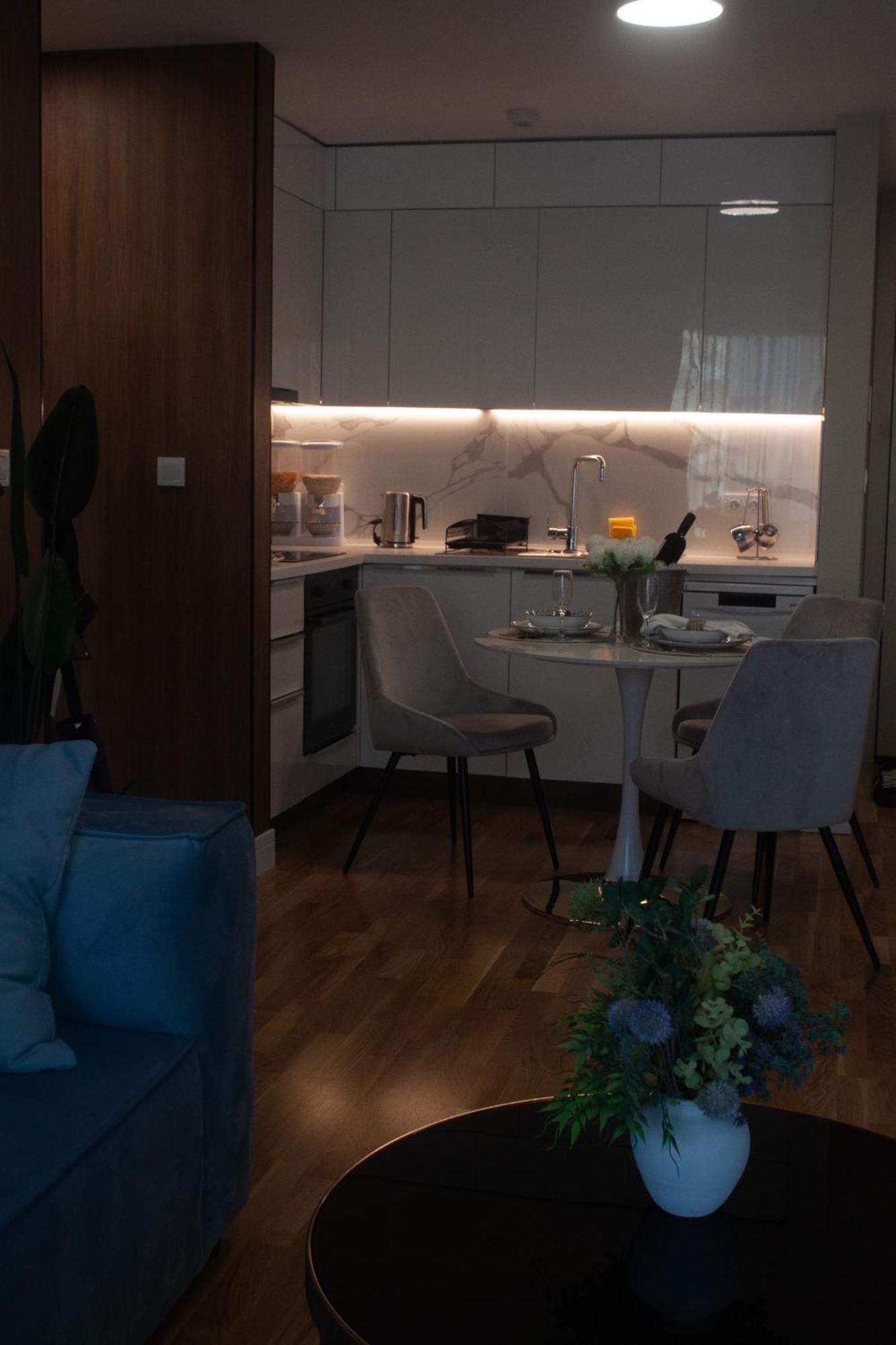 Nina Apartment Diamond Limak Skopje Esterno foto